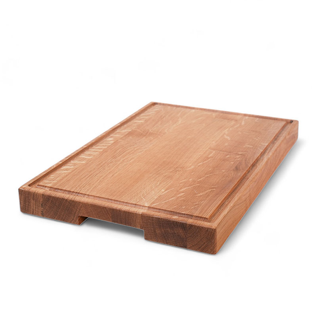 EK-45040HSO | Skärbräda med handtag och spår i oljad ek – 450x300x40mm